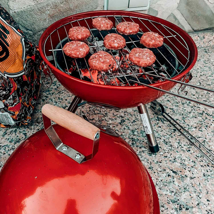 BARBACOA FÚTBOL 32.5*32.5*46CM 7HOUSE