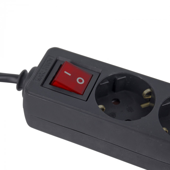 BASE 3 TOMAS C/INT 3X1,5mm 1,5M NEGRA 7hSevenOn CL.1