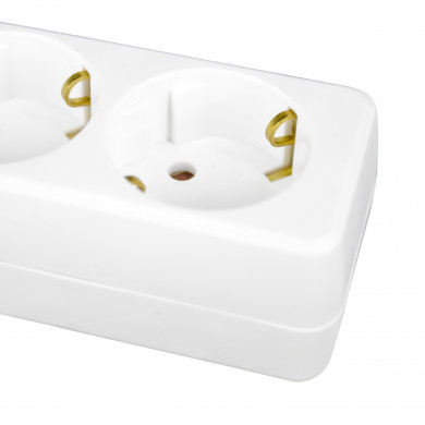 BASE 6 TOMAS C/INT 3X1,5mm 1,5M BLANCA 7hSevenOn CL.1 BASE 6 TOMAS C/INT 3X1,5mm 1,5M BLANCA 7hSevenOn CL.1