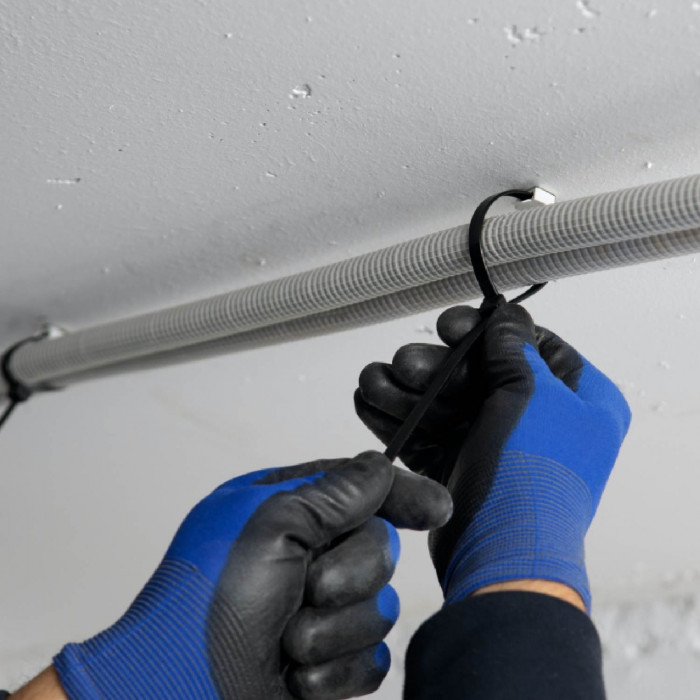 BRIDAS NYLON NEGRO 300X3,6mm 7hSevenOn BS.100